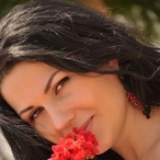 Mayssene - La Tine - Vaud | Rencontre Mature