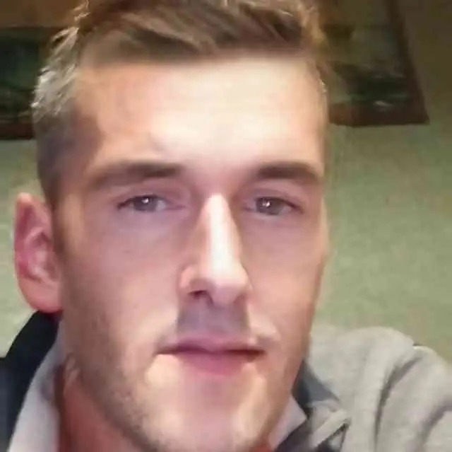 Rija - Giffers - Fribourg | Rencontre Mature