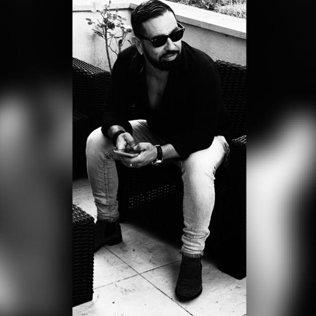 Nazim - Remigen - Argovie | Rencontre Mature