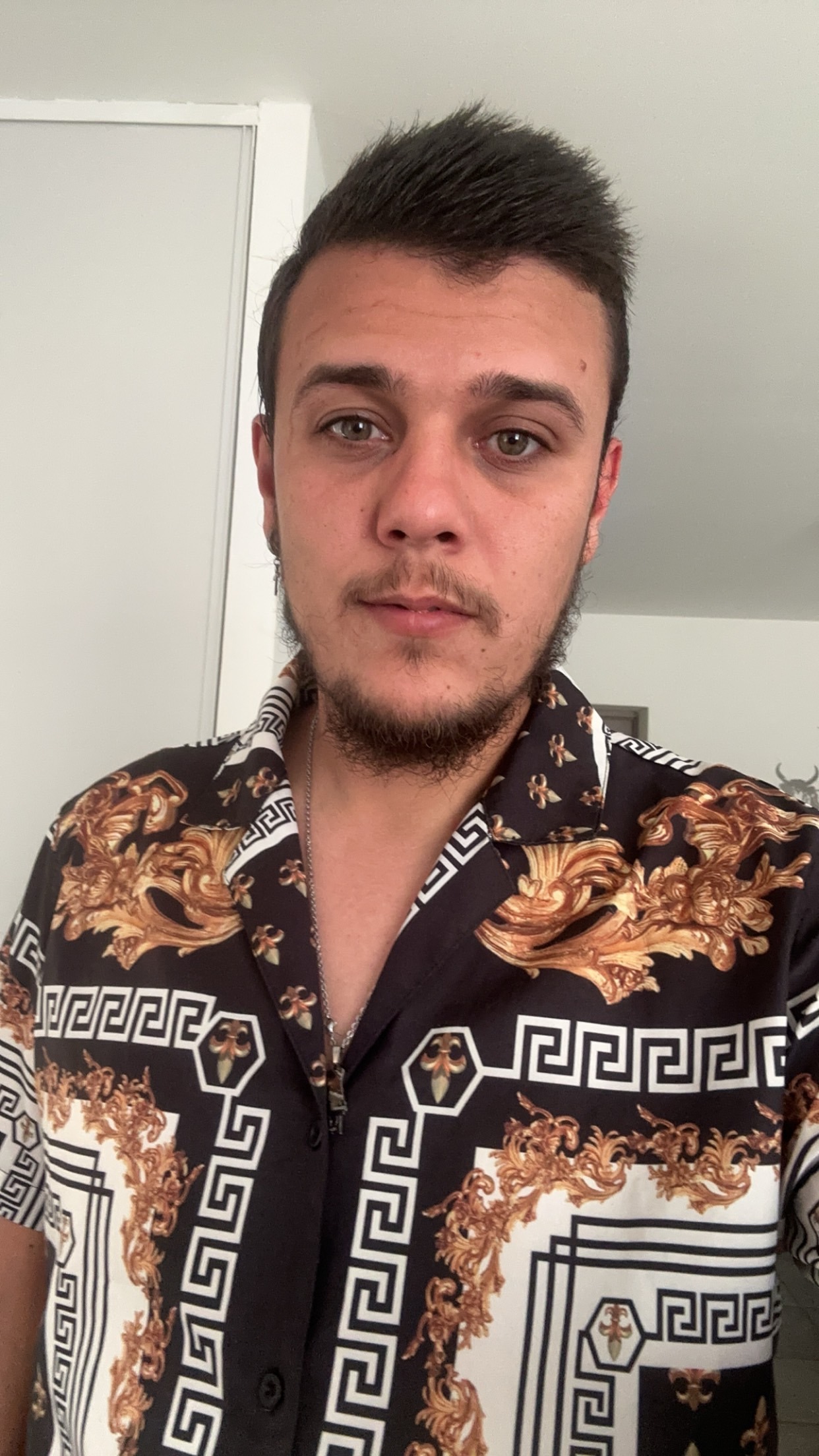 Yazide - Grancy - Vaud | Rencontre Mature