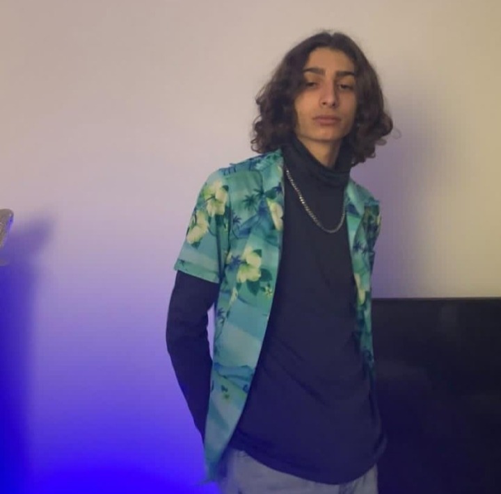 Diango - Givrins - Vaud | Rencontre Mature