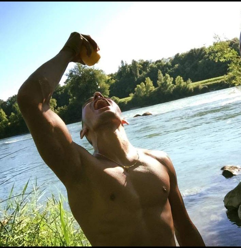 Resul - Brenles - Vaud | Rencontre Mature