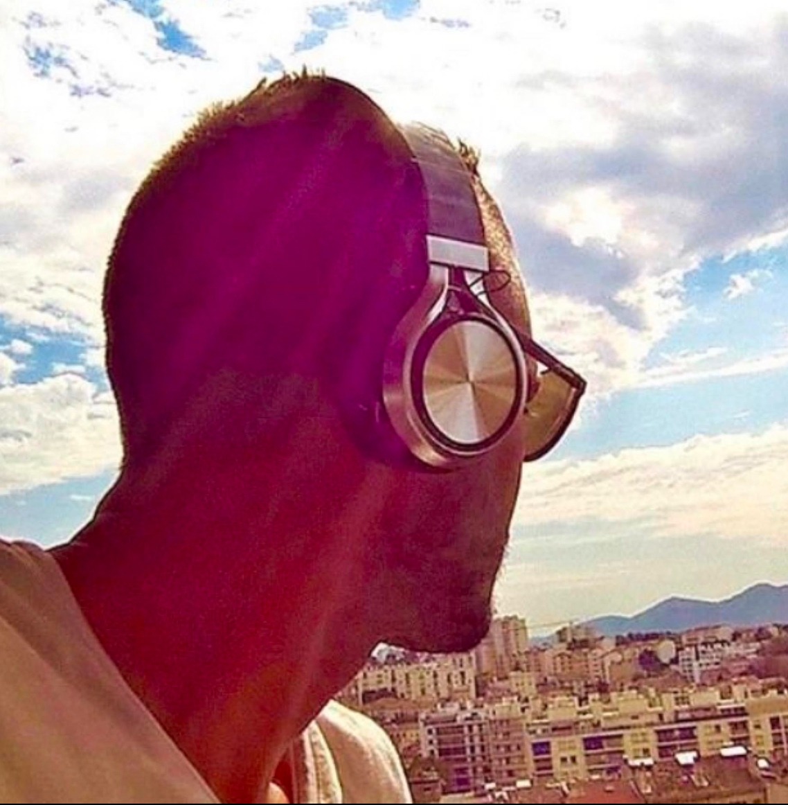 Alixan - Bursinel - Vaud | Rencontre Mature