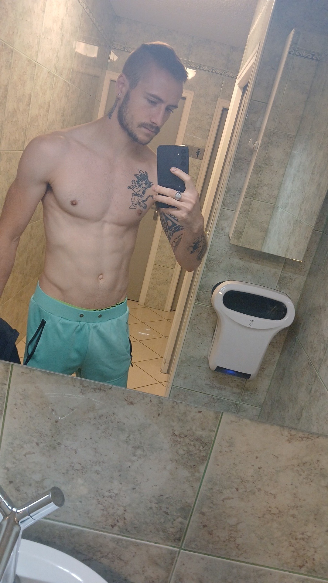 Andria - Gränichen - Argovie | Rencontre Mature